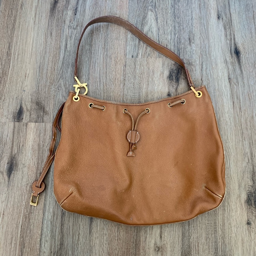 Salvatore Ferragamo Leather Cognac Shoulder bag